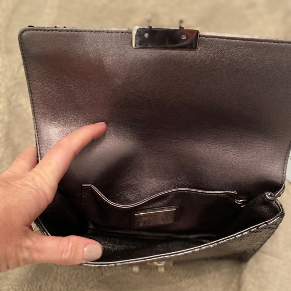 Gorgeous barely worn Dior silver python clutch. - Picture 5 of 5